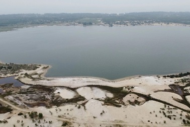 Tiếp tục kiến nghị Thủ tướng cho dừng khai thác mỏ sắt lớn nhất Đông Nam Á