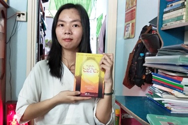 Nữ sinh đạt điểm 10 Ngữ Văn ở An Giang: Đam mê đọc sách, tự học là chính