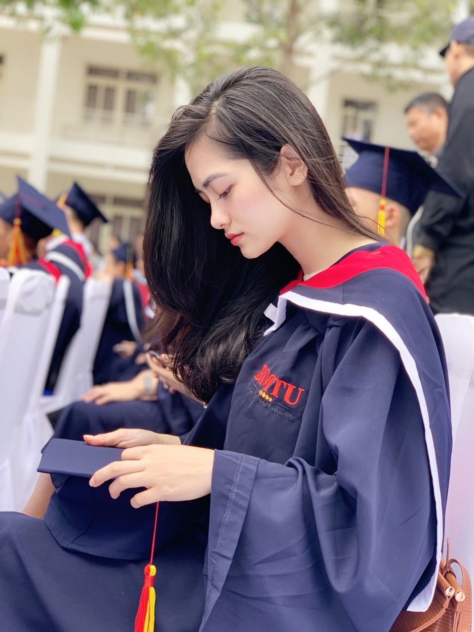 Ngắm nhìn 4 thiếu nữ Đắk Lắk sở hữu nhan sắc xinh như hoa - 8 Ngắm nhìn 4 thiếu nữ Đắk Lắk sở hữu nhan sắc xinh như hoa - 8