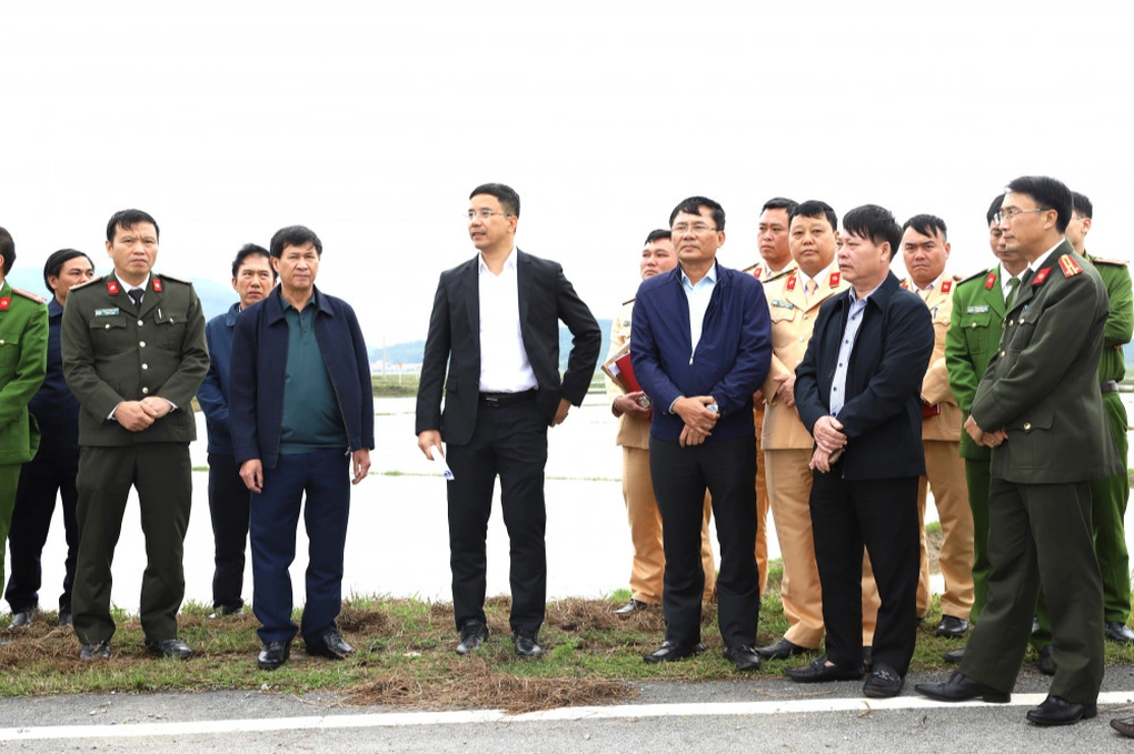 Tai nạn 1 người chết, 9 người bị thương: Có phải điểm đen giao thông? - 1 Tai nạn 1 người chết, 9 người bị thương: Có phải điểm đen giao thông? - 1