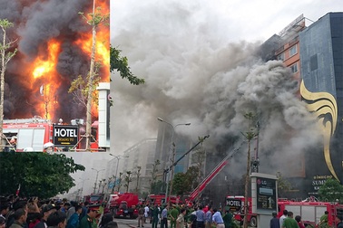 Hà Nội tiếp tục đình chỉ 126 quán karaoke