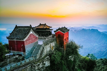 Phát hiện 1.000 cổ vật trên núi Võ Đang - Điểm đến "phủ màu" huyền thoại