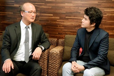 Vũ Mạnh Cường ủng hộ người trẻ hiếu học