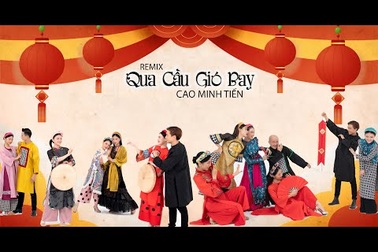 Cao Minh Tiến ra mắt BST áo dài Tết bằng MV ca nhạc "Qua cầu gió bay"