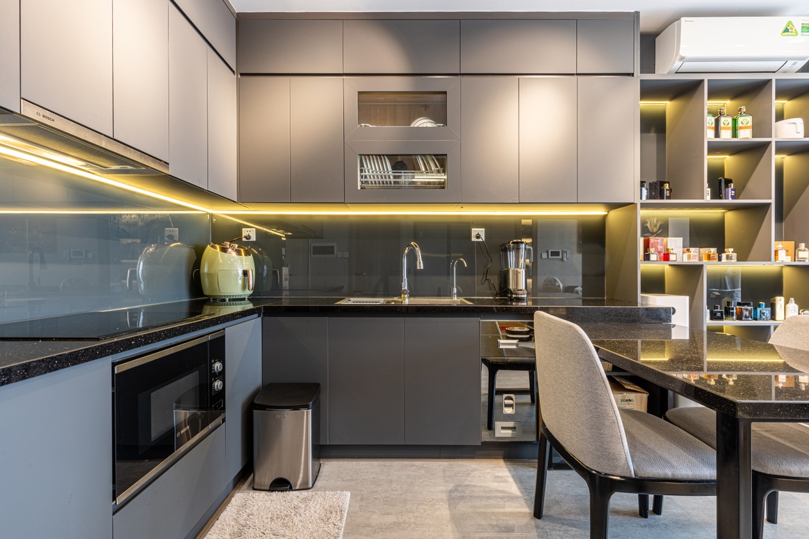 Căn hộ 43 m2 lạ mà sang với nội thất tông đen của chàng trai độc thân - 8 Căn hộ 43 m2 lạ mà sang với nội thất tông đen của chàng trai độc thân - 8