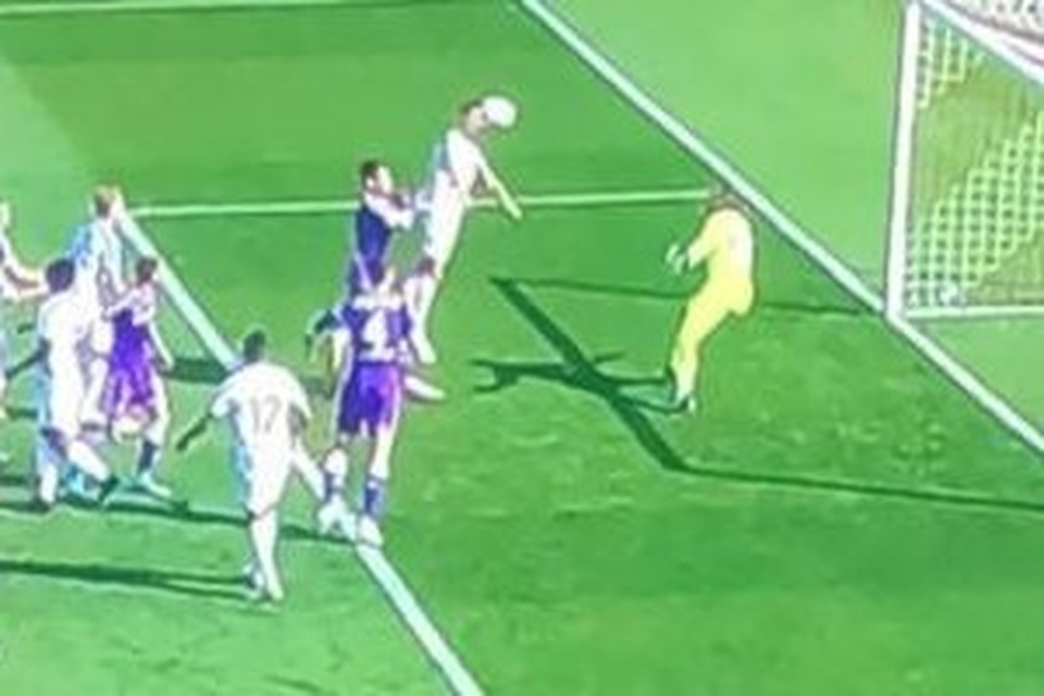 C.Ronaldo thi đấu tệ hại, cổ động viên muốn tống khứ khỏi Juventus - 1 C.Ronaldo thi đấu tệ hại, cổ động viên muốn tống khứ khỏi Juventus - 1