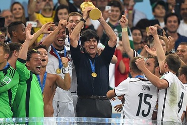 Arsenal chọn HLV Joachim Loew để thay thế Arsene Wenger