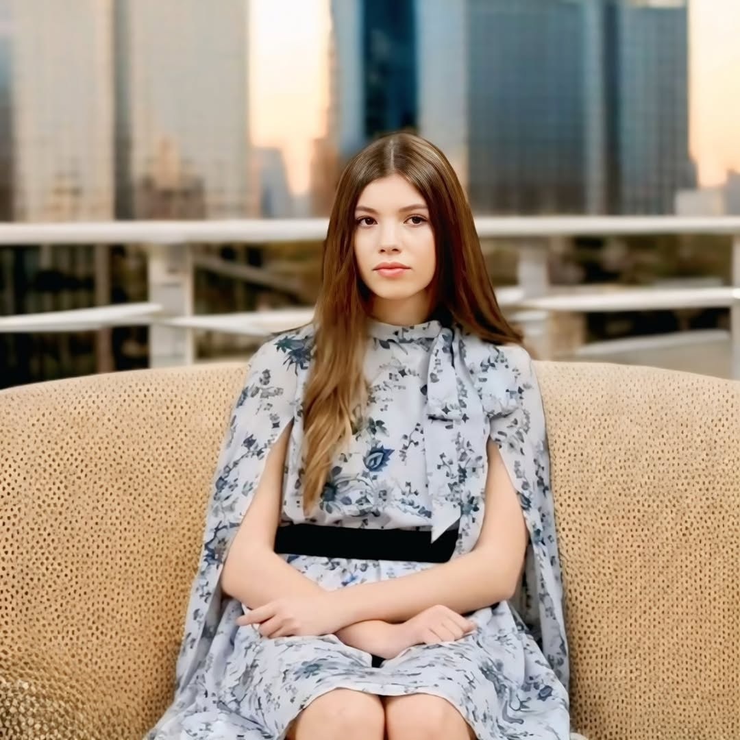 18-летняя испанская принцесса привлекательна, как звезда, и обладает изысканным чувством моды - 3 Công chúa Tây Ban Nha 18 tuổi cuốn hút như ngôi sao, gu thời trang đẳng cấp - 3