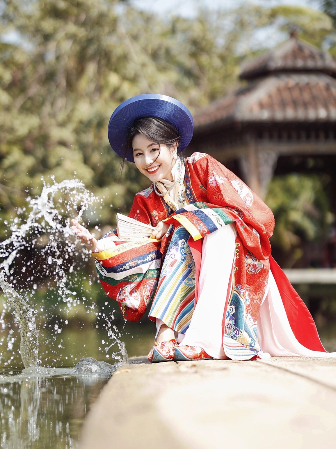 Nữ thần học đường lưu giữ tuổi thanh xuân với Việt cổ phục - 6 Nữ thần học đường lưu giữ tuổi thanh xuân với Việt cổ phục - 6
