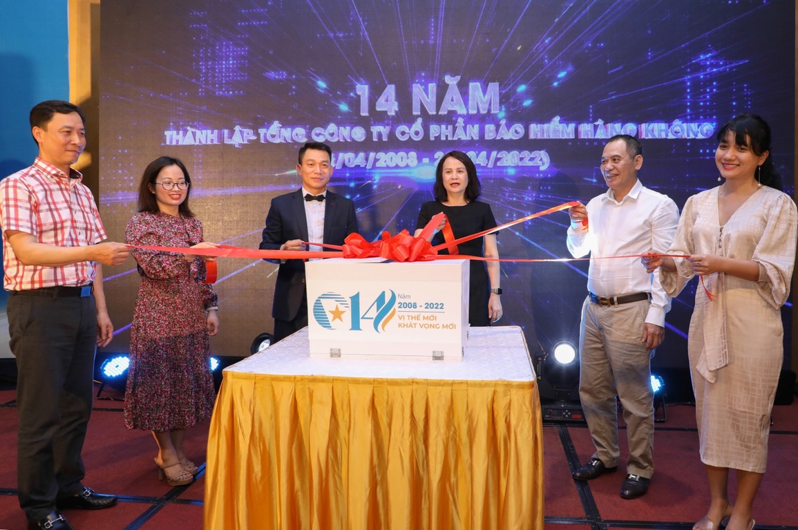 Bảo hiểm Hàng không ghi dấu ấn tuổi 14 với vị thế mới, khát vọng mới - 1 Bảo hiểm Hàng không ghi dấu ấn tuổi 14 với vị thế mới, khát vọng mới - 1