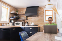 Bị căng thẳng và kiệt sức, Gen Z không ngần ngại xin nghỉ việc