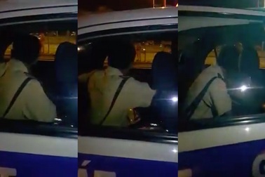 Cảnh sát giao thông TPHCM lên tiếng vụ cán bộ va chạm với dân rồi "cố thủ" trong xe