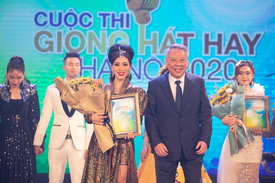 Bùi Dương Thái Hà giành giải nhất “Giọng hát hay Hà Nội - 4 Bùi Dương Thái Hà giành giải nhất “Giọng hát hay Hà Nội - 4