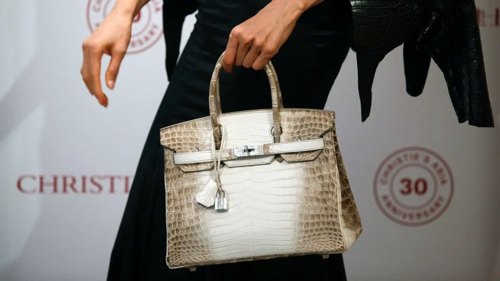Túi Hermès bà Trương Mỹ Lan xin lại và các món đồ hiệu xứng đáng để đầu tư