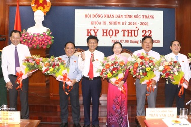 Thủ tướng phê chuẩn nữ Phó Chủ tịch UBND tỉnh Sóc Trăng 44 tuổi