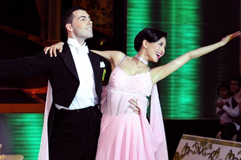 Ngô Thanh Vân trở lại, Hương Giang thử sức