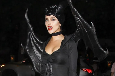 Eiza Gonzalez hóa trang thành "Tiên hắc ám"