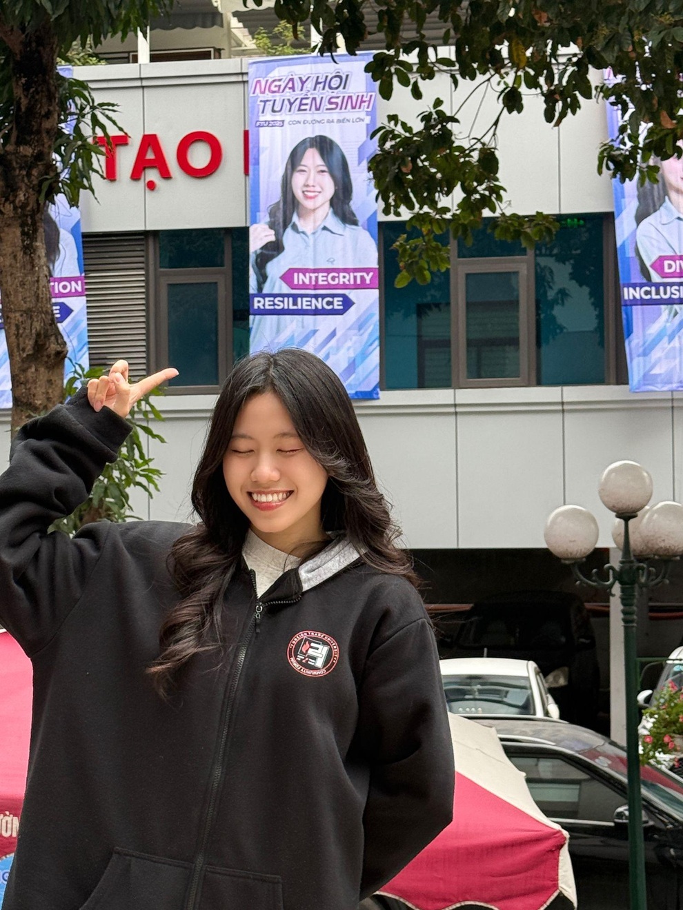 Nữ sinh Ngoại thương và bí quyết để đạt 8.0 IELTS và 1.500 SAT - 2 Nữ sinh Ngoại thương và bí quyết để đạt 8.0 IELTS và 1.500 SAT - 2