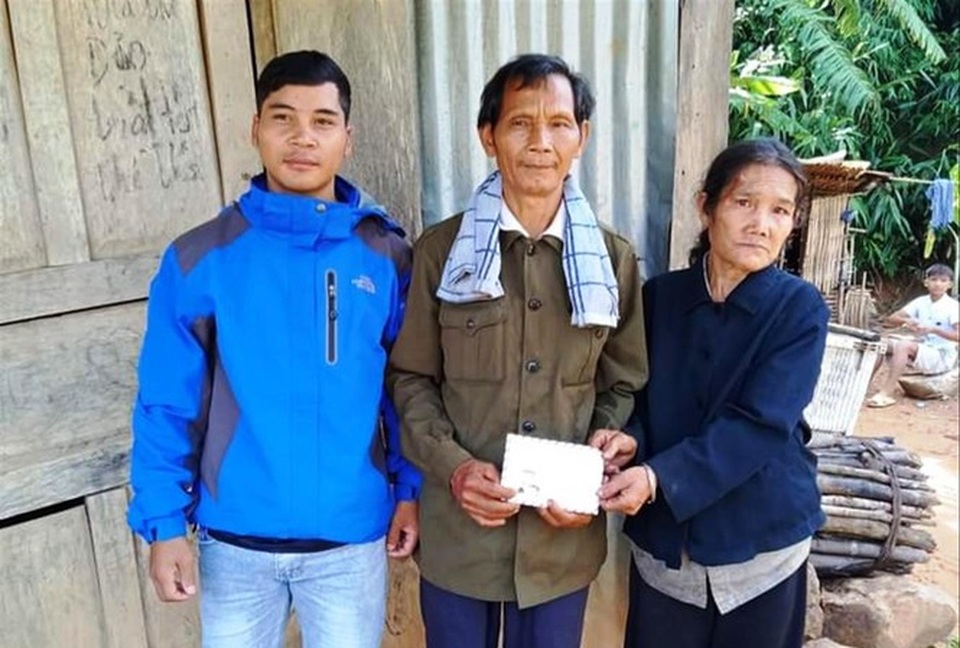Phó Bí thư Đoàn xã hy sinh khi giúp dân: Tiếc thương chàng trai Giẻ Triêng - 1 Phó Bí thư Đoàn xã hy sinh khi giúp dân: Tiếc thương chàng trai Giẻ Triêng - 1