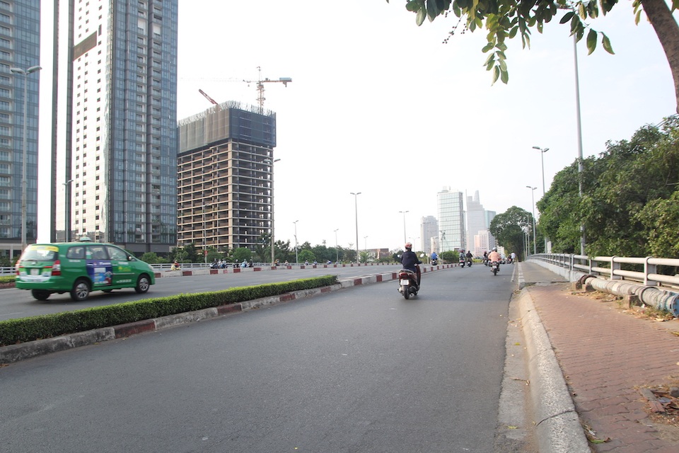 TPHCM: Từ ngày 4/4, có 200 ô tô phục vụ người dân miễn phí - 1 TPHCM: Từ ngày 4/4, có 200 ô tô phục vụ người dân miễn phí - 1