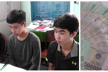 Nhặt được hơn 32 triệu đồng, ba học sinh mang đến công an tìm người trả lại