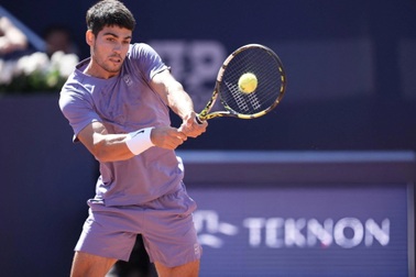 Djokovic, Alcaraz có thể đối đầu trước chung kết Madrid Open