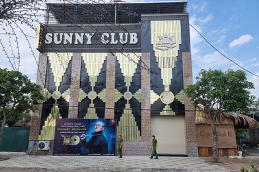Quán bar Sunny liên quan người Trung Quốc mắc Covid-19 bị thu hồi giấy phép