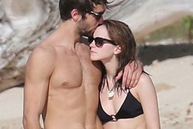 Bạn trai ưa nhìn của “cô phù thủy” Emma Watson