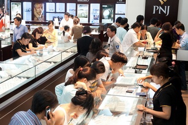 Chiết khấu đến 5% cho chủ thẻ Vietcombank tại hệ thống cửa hàng PNJ