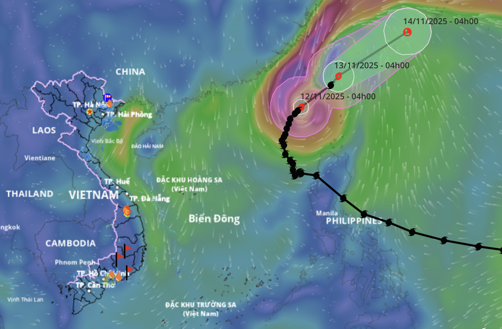 Bão Phượng Hoàng giảm 4 cấp sau khi đi vào Biển Đông - 1 Bão Phượng Hoàng giảm 4 cấp sau khi đi vào Biển Đông - 1