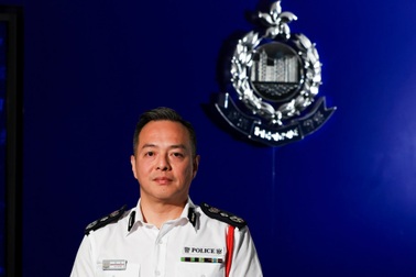 Trung Quốc: Cảnh sát bị lừa bán sang Campuchia xin từ chức