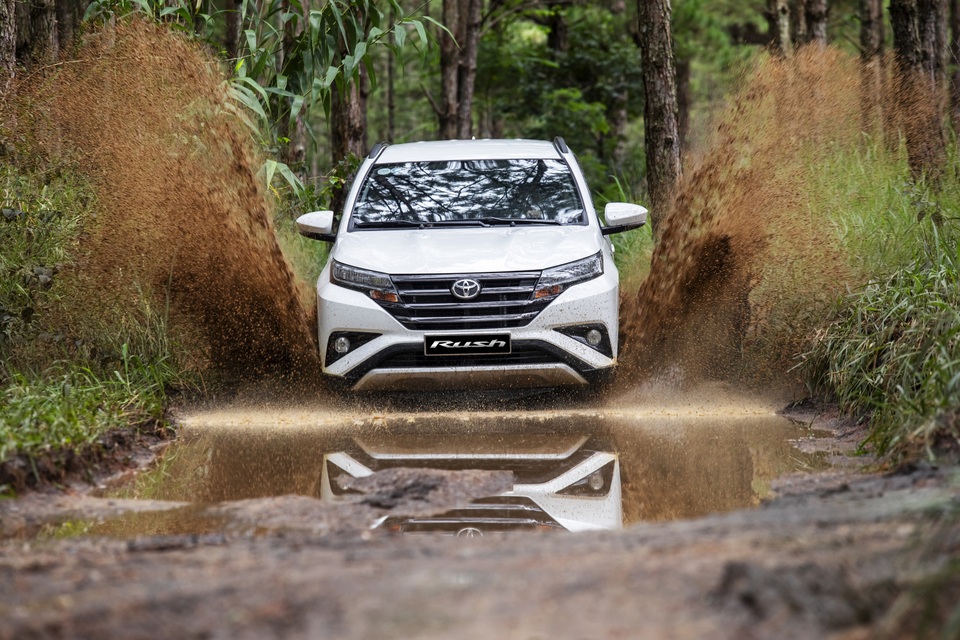 Toyota Rush - SUV 7 chỗ đáng cân nhắc cho gia đình - 3 Toyota Rush - SUV 7 chỗ đáng cân nhắc cho gia đình - 3