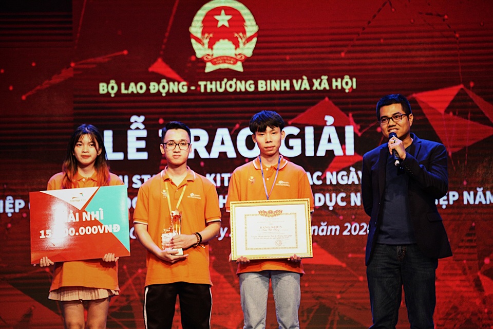 Lộ diện đội giải Nhất cuộc thi khởi nghiệp giáo dục nghề nghiệp 2020 - 3 Lộ diện đội giải Nhất cuộc thi khởi nghiệp giáo dục nghề nghiệp 2020 - 3