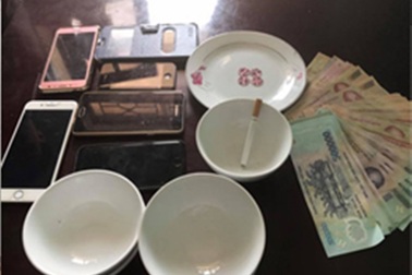 Triệt xóa ổ nhóm chơi cờ bạc "bịp", bắt hàng chục đối tượng