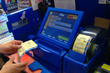 Người đàn ông Malaysia "đổi đời" nhờ mua xổ số sau giấc mơ đáng sợ