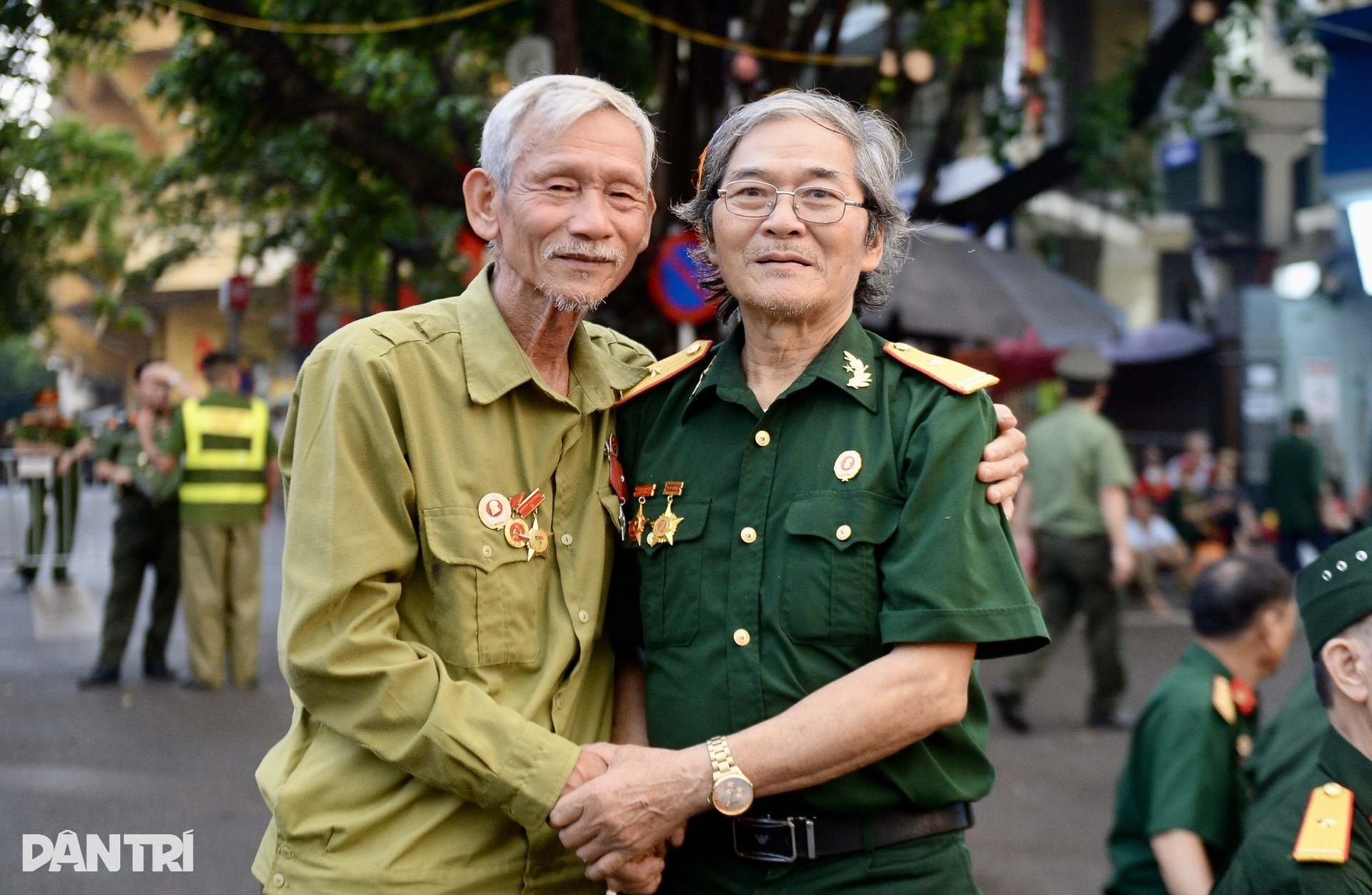 Cựu chiến binh - những vị khách đáng kính nhất trên đường diễu binh - 9 Cựu chiến binh - những vị khách đáng kính nhất trên đường diễu binh - 9