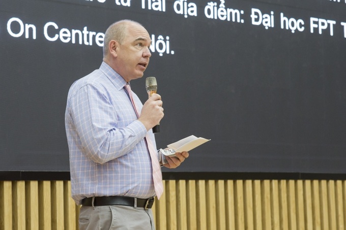Ông Robert Greenan, Quyền Tổng lãnh sự Hoa Kỳ tại TP.HCM.