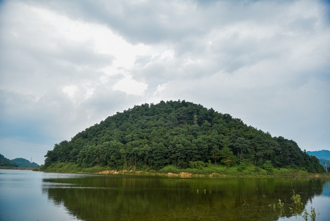 Hồ Chòm Núi - điểm trốn dịch lý tưởng cách nội đô Hà Nội chỉ 40km - 7 Hồ Chòm Núi - điểm trốn dịch lý tưởng cách nội đô Hà Nội chỉ 40km - 7