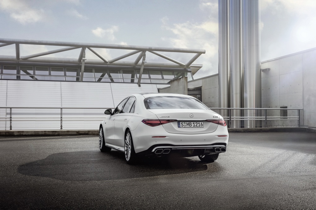 Mercedes-AMG S63 E Performance có gì mà đắt gần gấp đôi S-Class bản thường? - 4 Mercedes-AMG S63 E Performance có gì mà đắt gần gấp đôi S-Class bản thường? - 4