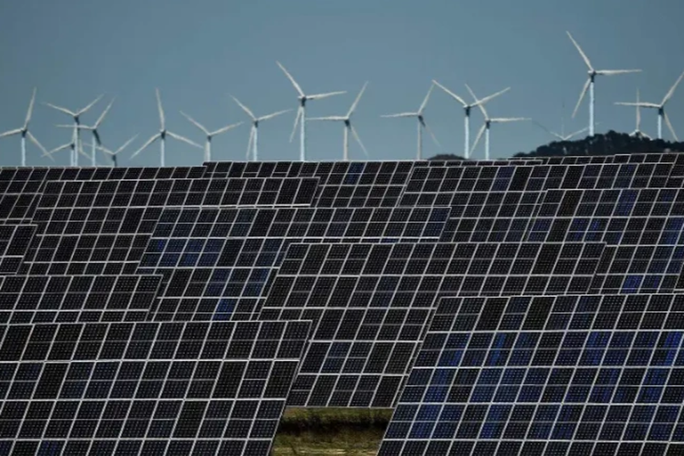 Đằng sau lời cảnh báo châu Âu có thể lụi tàn của Tổng thống Pháp - 3 Đằng sau lời cảnh báo châu Âu có thể lụi tàn của Tổng thống Pháp - 3