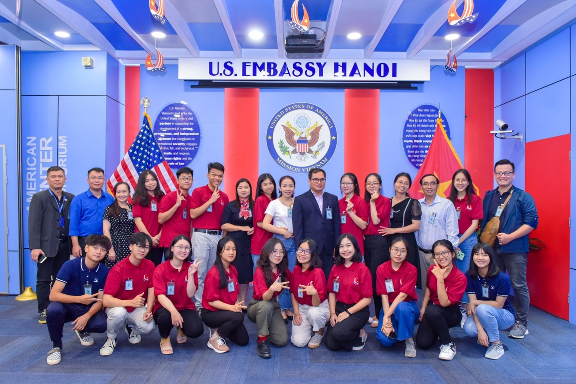 5 suất tham gia chương trình trao đổi tại Mỹ dành cho thí sinh Speak to Lead mùa 2 - 1 5 suất tham gia chương trình trao đổi tại Mỹ dành cho thí sinh Speak to Lead mùa 2 - 1