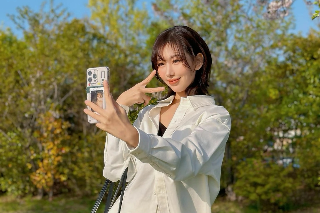 Ca sĩ MIN tái xuất sau 3 năm "ở ẩn", hình ảnh gợi cảm tuổi 37 gây chú ý