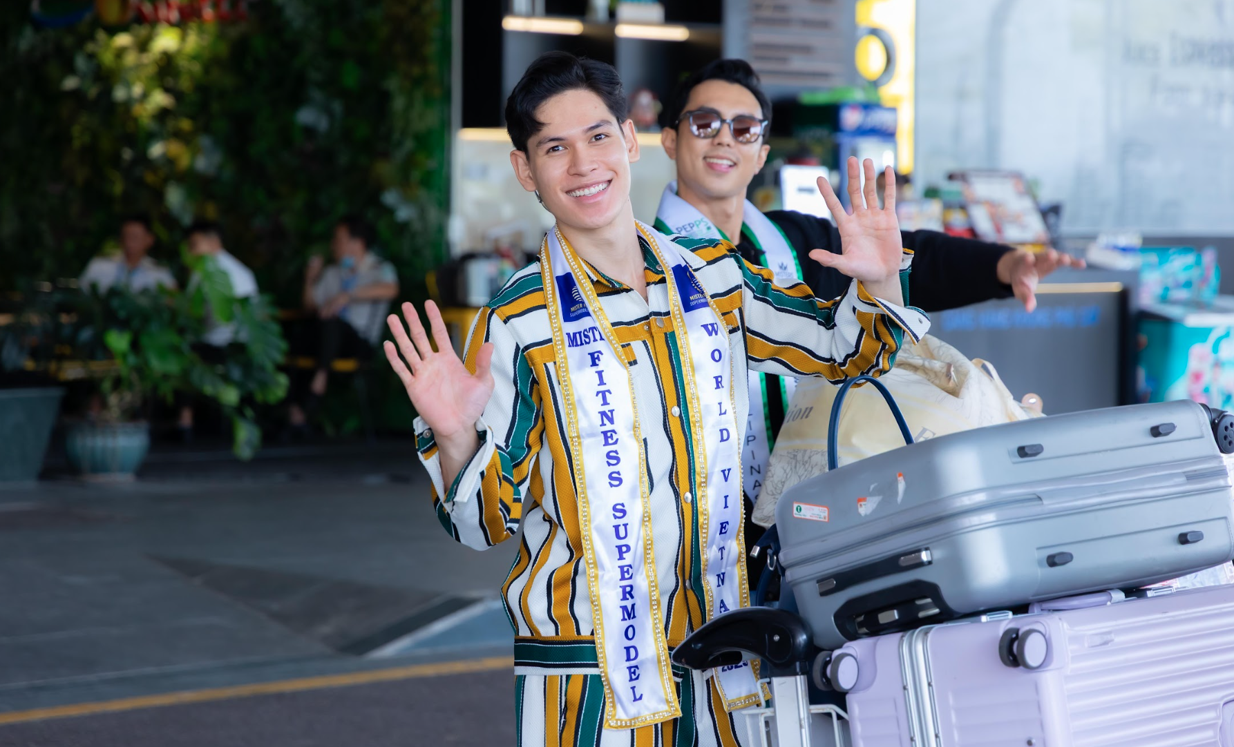 Top 36 siêu mẫu thể hình thế giới tham quan thành phố biển Quy Nhơn - 2 Top 36 siêu mẫu thể hình thế giới tham quan thành phố biển Quy Nhơn - 2