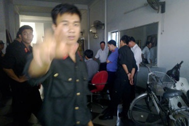 Khởi tố 7 đối tượng vu khống, bôi nhọ danh dự cán bộ nhà nước