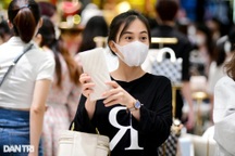 Hàng giả, nhái tràn lan: Hội Bảo vệ người tiêu dùng có vai trò gì?