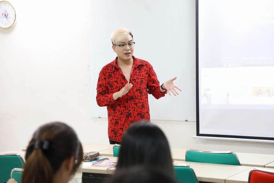 Quan hệ công chúng UEF: Ngành học với trải nghiệm thật từ những câu chuyện thật - 5 Quan hệ công chúng UEF: Ngành học với trải nghiệm thật từ những câu chuyện thật - 5