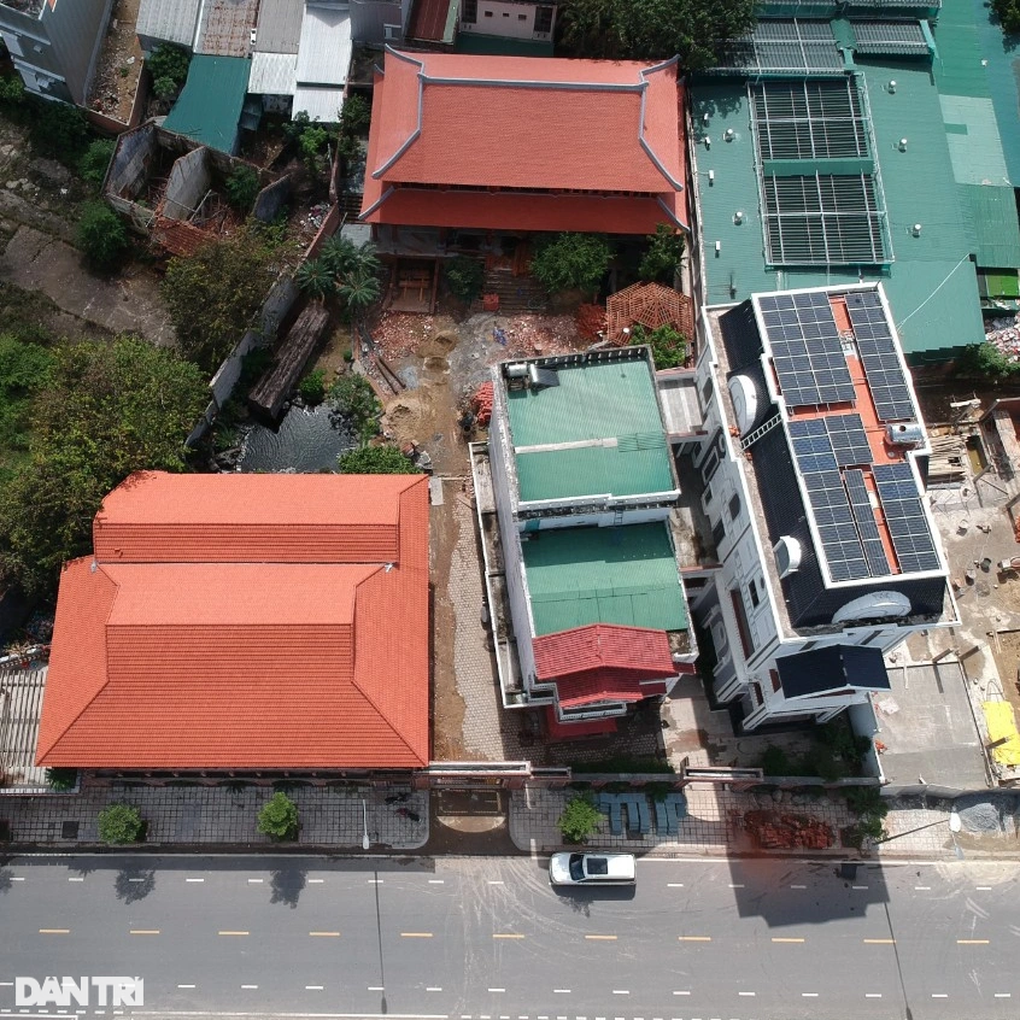 Cận cảnh biệt thự sai phạm bị Chủ tịch tỉnh Quảng Ngãi lệnh tháo dỡ - 1 Cận cảnh biệt thự sai phạm bị Chủ tịch tỉnh Quảng Ngãi lệnh tháo dỡ - 1