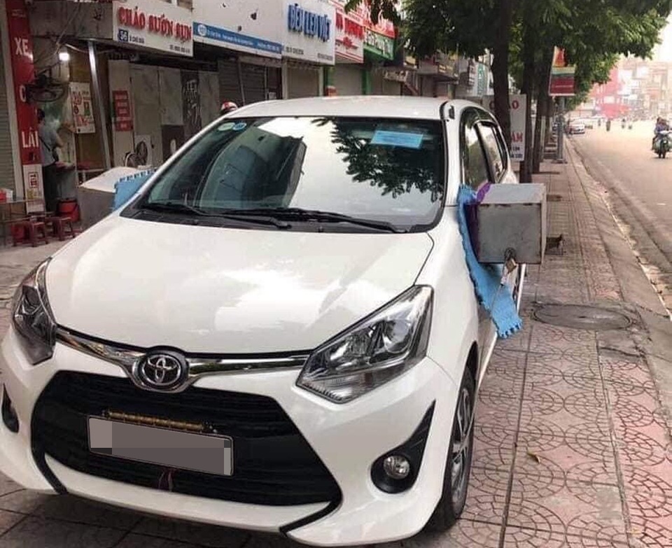 Tài xế Việt bảo vệ gương ô tô tới mức cực đoan - Vì đâu nên nỗi? - 1 Tài xế Việt bảo vệ gương ô tô tới mức cực đoan - Vì đâu nên nỗi? - 1