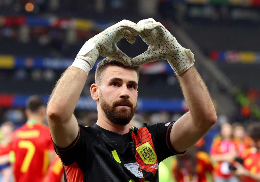 Ngôi sao Tây Ban Nha gặp họa sau khi vô địch Euro 2024 - 2 Ngôi sao Tây Ban Nha gặp họa sau khi vô địch Euro 2024 - 2