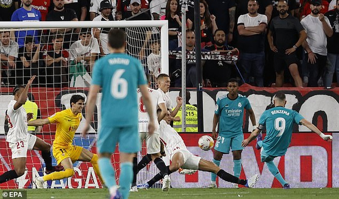 Ngược dòng hạ Sevilla, Real Madrid hơn Barcelona đến 15 điểm - 6 Ngược dòng hạ Sevilla, Real Madrid hơn Barcelona đến 15 điểm - 6